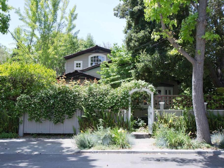 Luxury Home Next To Stanford University Palo Alto Eksteriør bilde